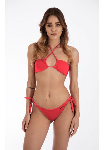 BIKINI CON TOP A FASCIA CON INCROCIO 